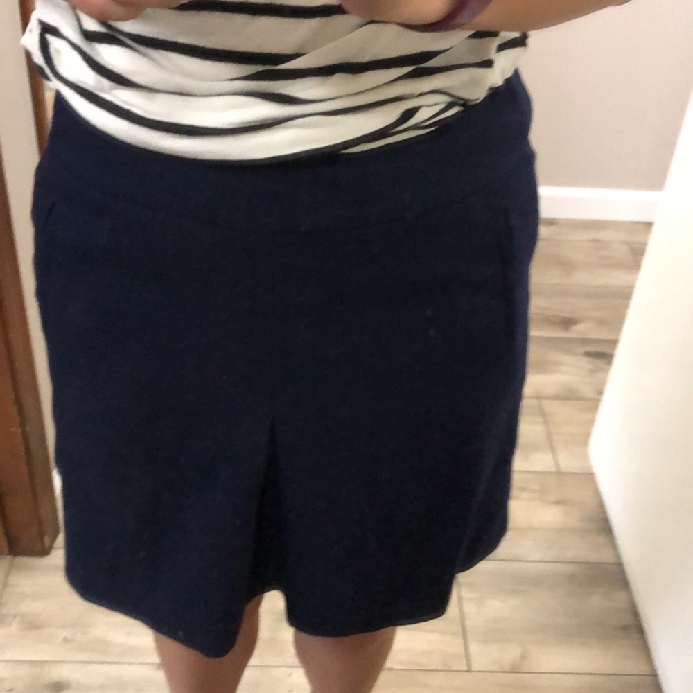 Loft Pleat Shift Skirt - Picture 9 of 9